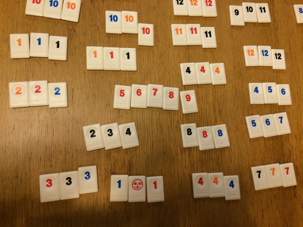 麻雀のような中毒性で数字と戦略に強くなるゲーム『ラミーキューブ』 あそびまなびソース